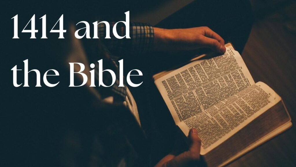 Engelszahl 1414 und die Bibel - Mann hält Bibel in Händen